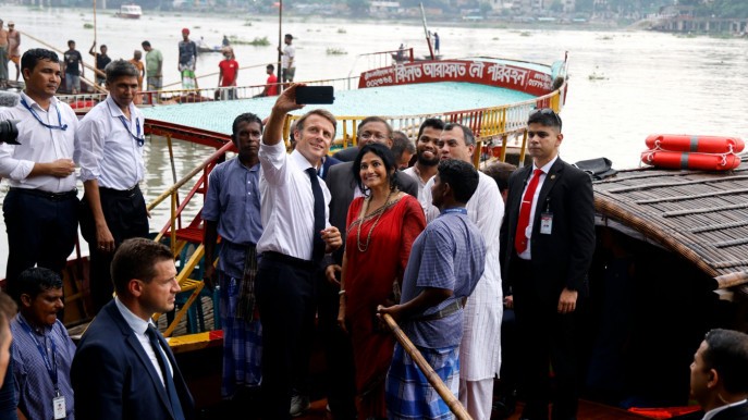 তুরাগ নদে ফরাসি প্রেসিডেন্টের নৌকা ভ্রমণ